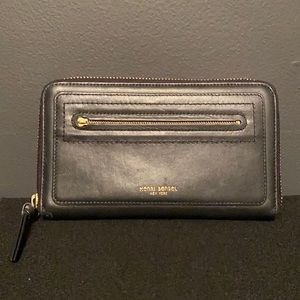 Henri Bendel wallet